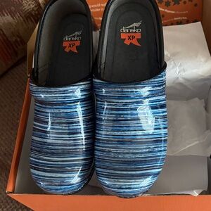 Dansko Blue Striped Clogs Brand New